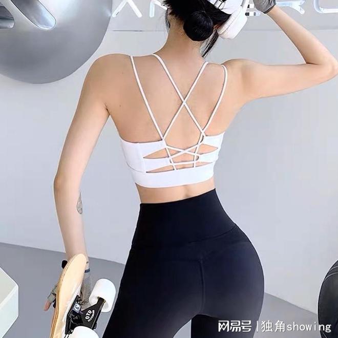 乐鱼体育新款健身服来了谁穿谁美呀(图1)